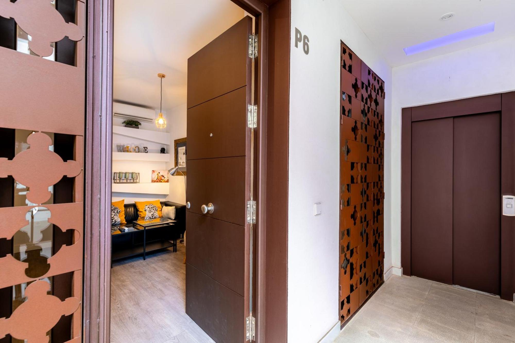 Estudio En Pleno Centro De Sevilla By Msholidays المظهر الخارجي الصورة